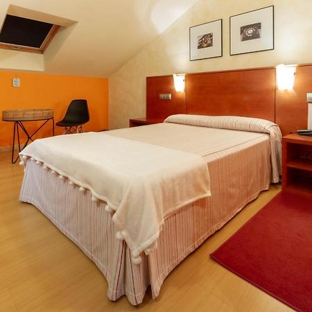 Hotel Miravalle Ourense Eksteriør bilde