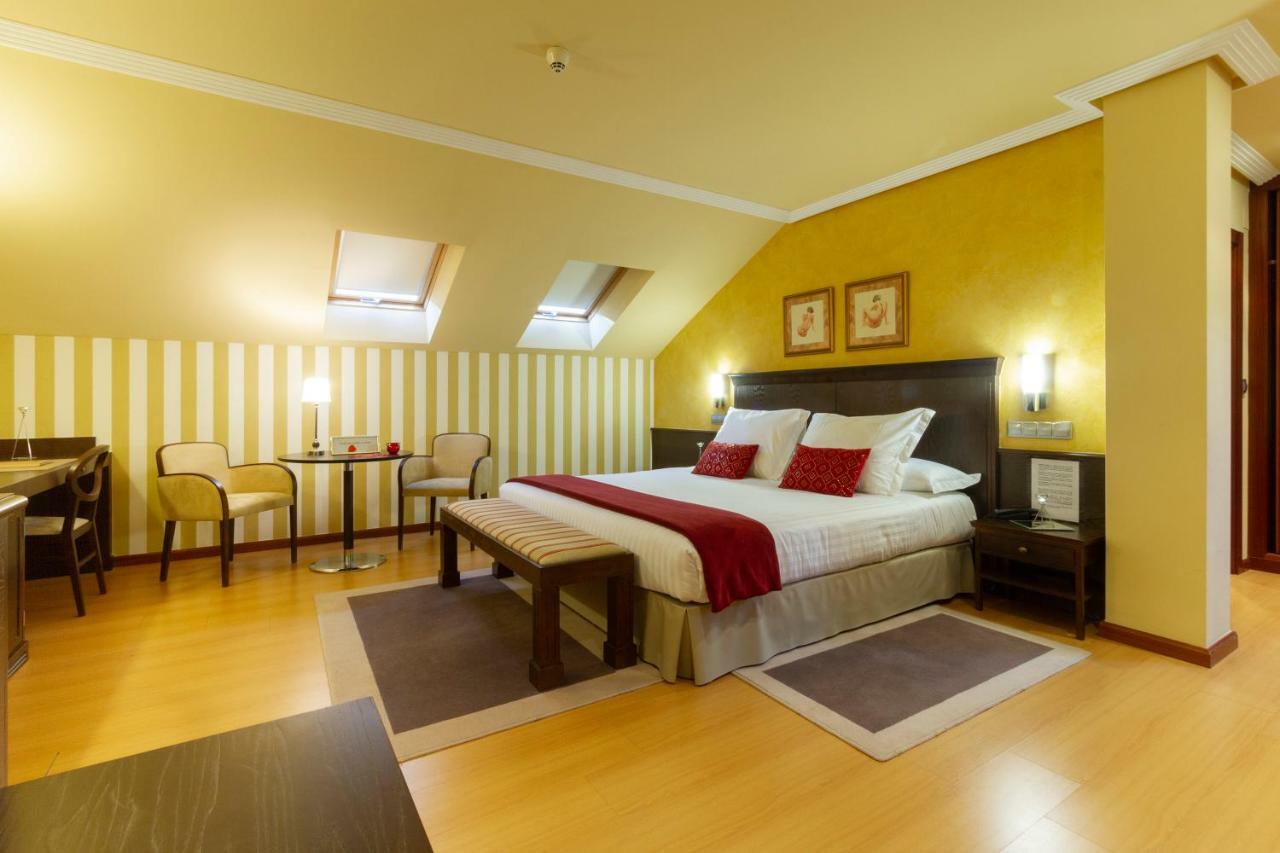 Hotel Miravalle Ourense Eksteriør bilde