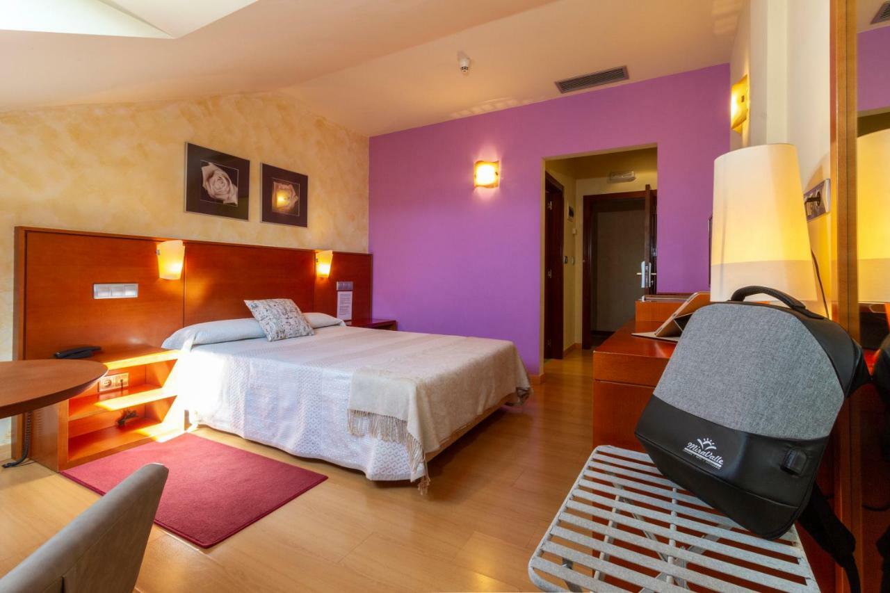 Hotel Miravalle Ourense Eksteriør bilde