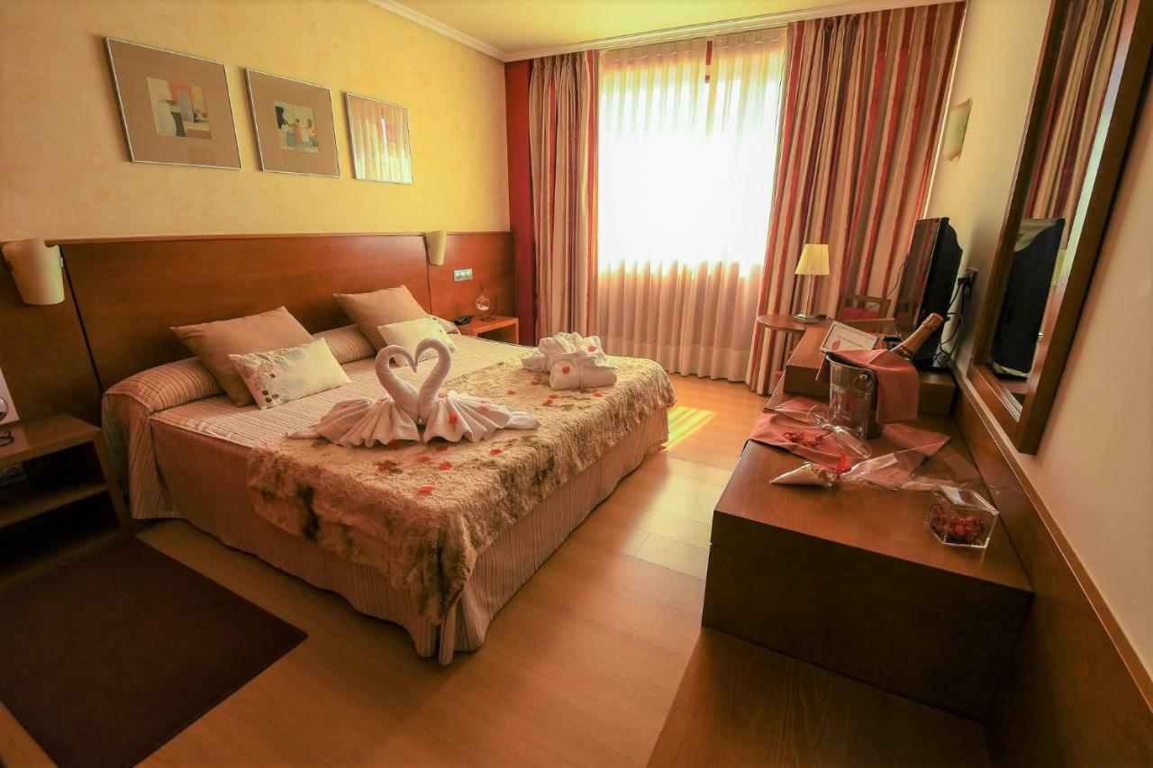 Hotel Miravalle Ourense Eksteriør bilde