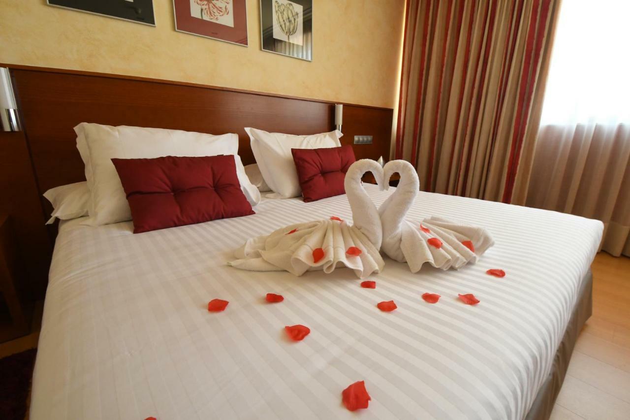 Hotel Miravalle Ourense Eksteriør bilde