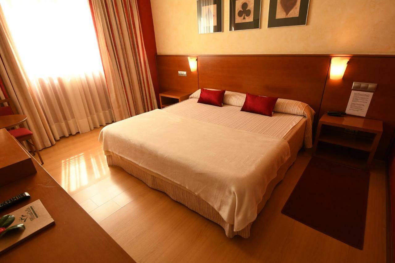 Hotel Miravalle Ourense Eksteriør bilde