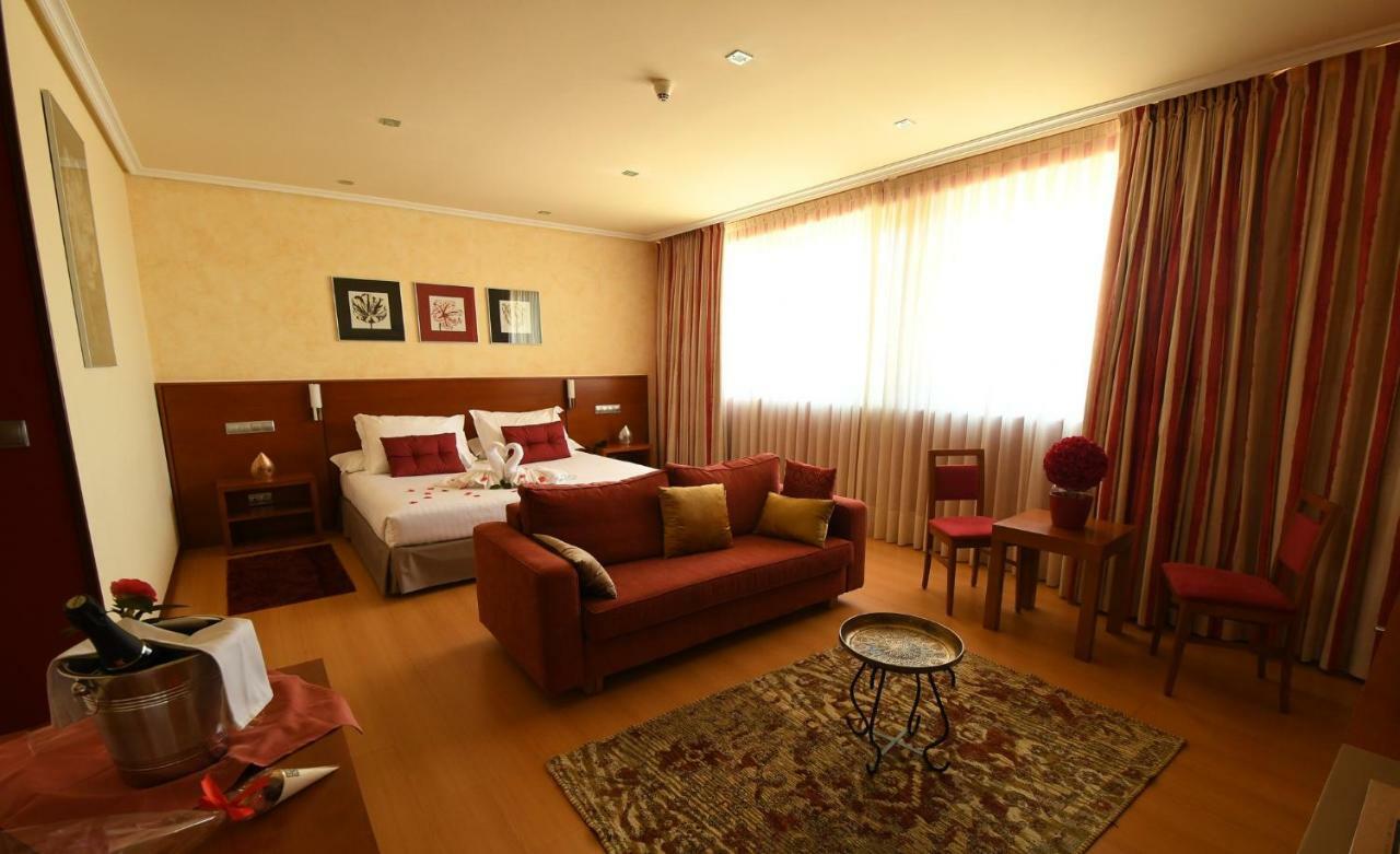 Hotel Miravalle Ourense Eksteriør bilde