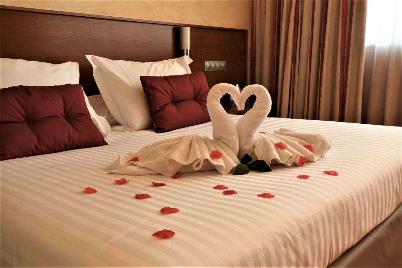 Hotel Miravalle Ourense Eksteriør bilde