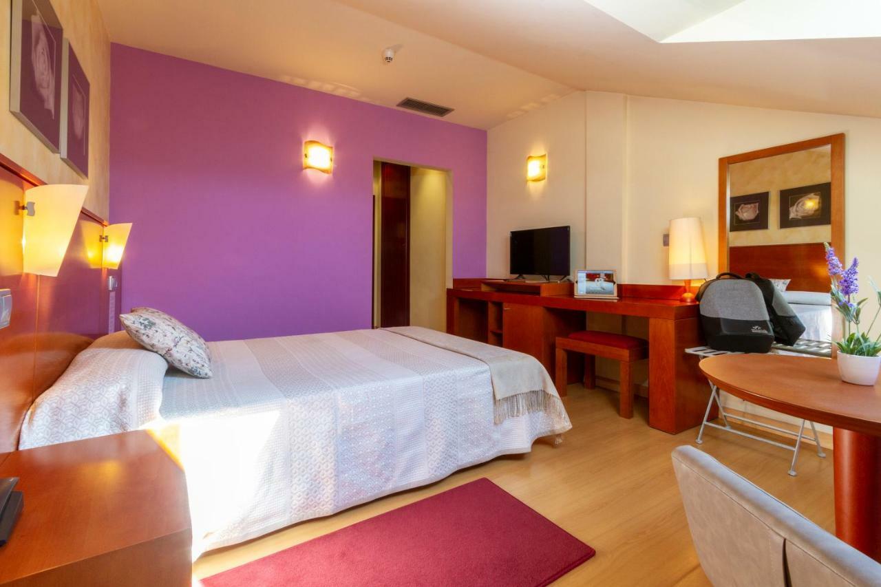 Hotel Miravalle Ourense Eksteriør bilde